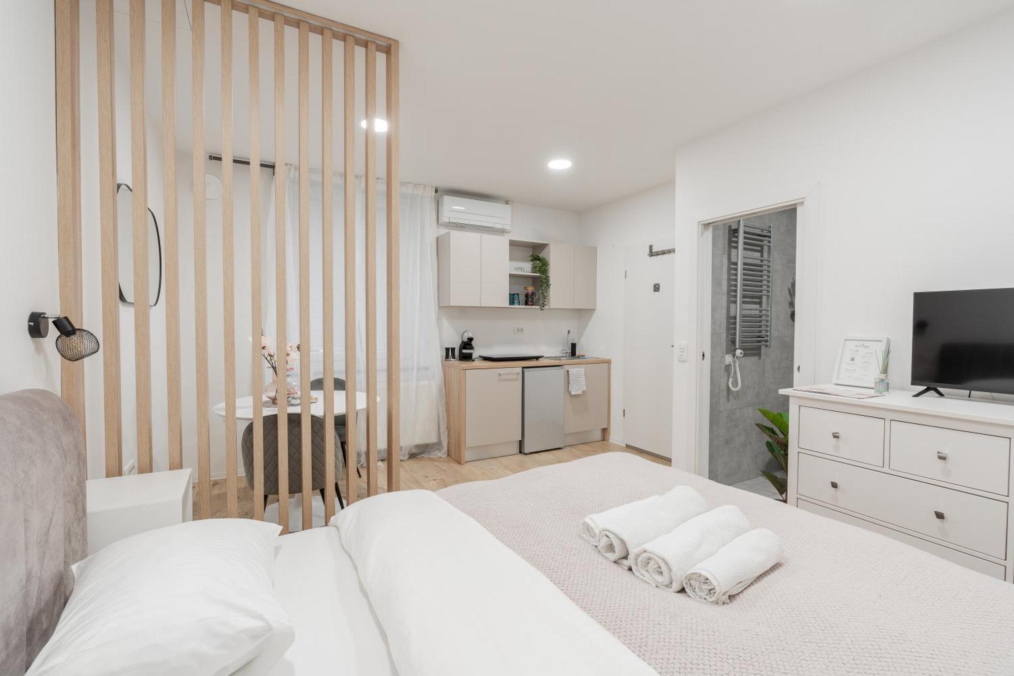 Classy & Cozy Apartment 2 リュブリャナ エクステリア 写真