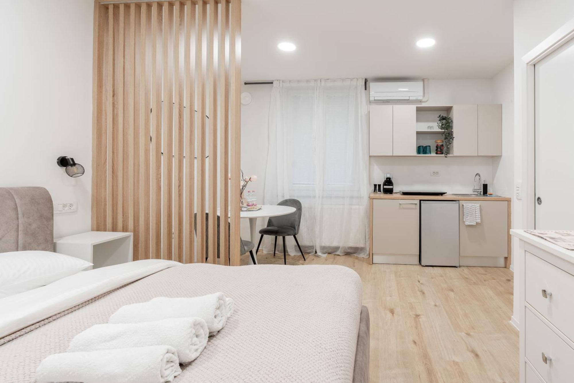 Classy & Cozy Apartment 2 リュブリャナ エクステリア 写真