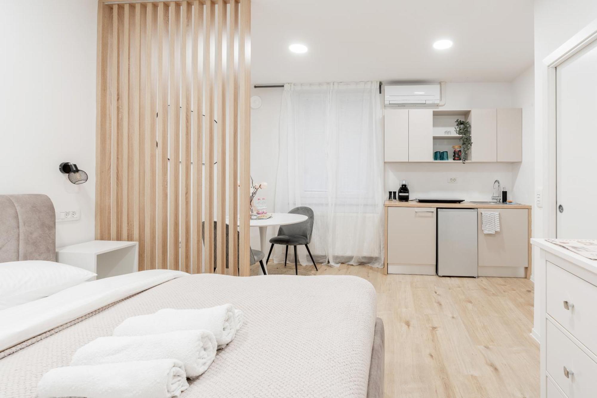 Classy & Cozy Apartment 2 リュブリャナ エクステリア 写真